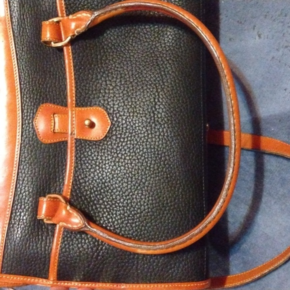 Brand new Dooney & Bourke bag - Picture 8 of 14
